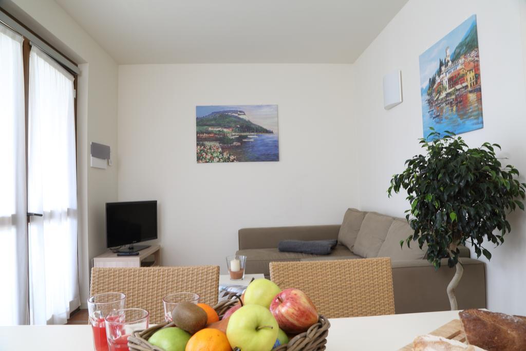 Appartamenti Corte Leonardo Garda (Verona) Quarto foto